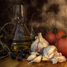 Load image into Gallery viewer, Garlic olive oil
